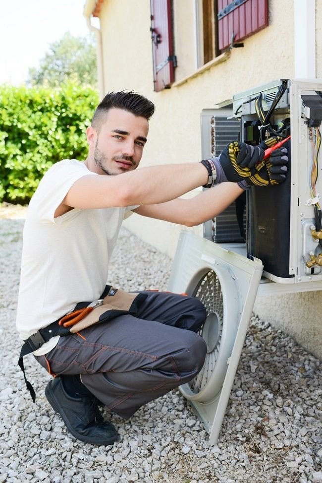 AC Cleaning & Regular Servicing